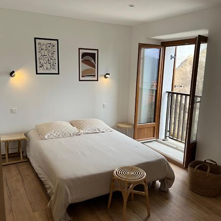 Casa Amarina Villa Олмето Екстериор снимка