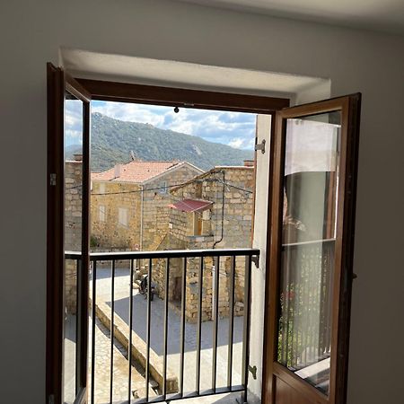 Casa Amarina Villa Олмето Екстериор снимка