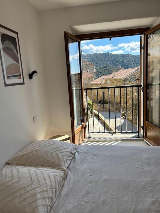 Casa Amarina Villa Олмето Екстериор снимка