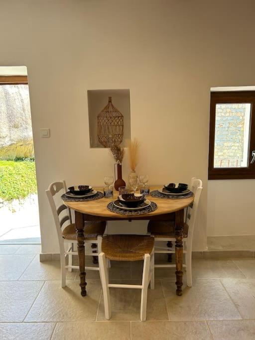 Casa Amarina Villa Олмето Екстериор снимка