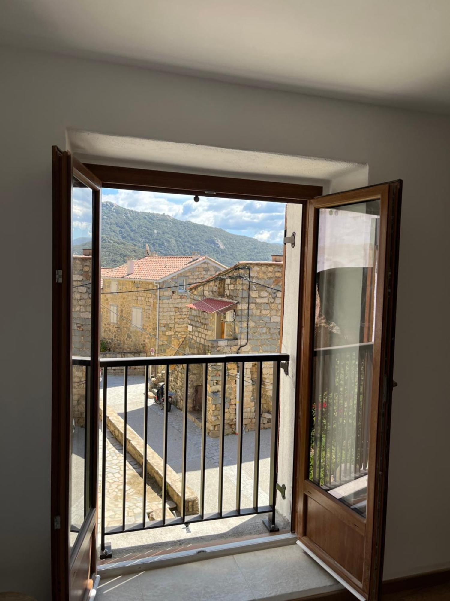 Casa Amarina Villa Олмето Екстериор снимка